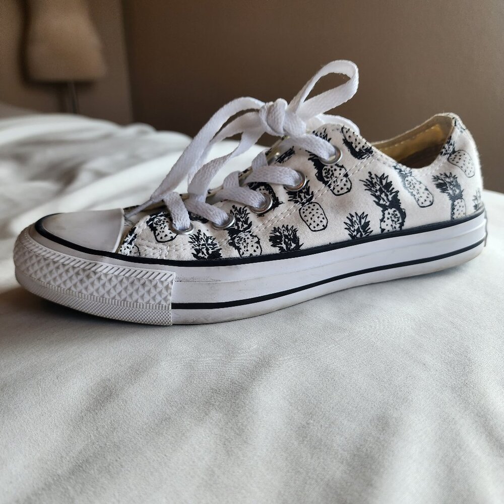 Converse Chuck Taylor Pineapple Print - Women 5